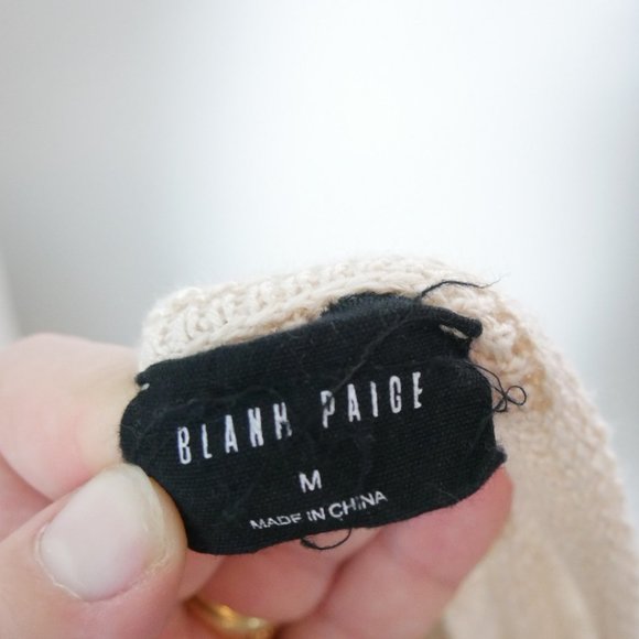 Blank Paige Tan Lightweight Sweater with Colorful Stars Medium - Picture 9 of 9